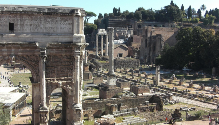 罗马广场疫情最新情况:探秘历史与现代的交汇 罗马广场疫情最新情况:探秘历史与现代的交汇